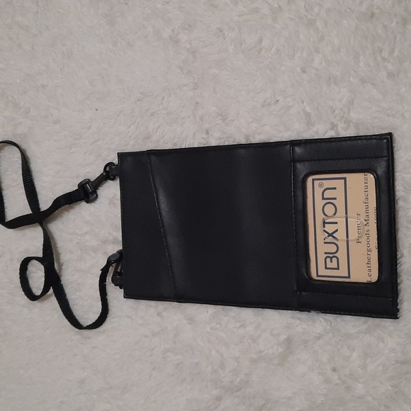 Bundle of Wallets/Clutch - Picture 3 of 14